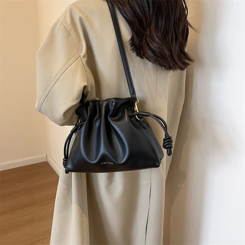 The Vintage Edit Crossbody Bags - Casual Everyday Style That Elevates - Tessbury - photo