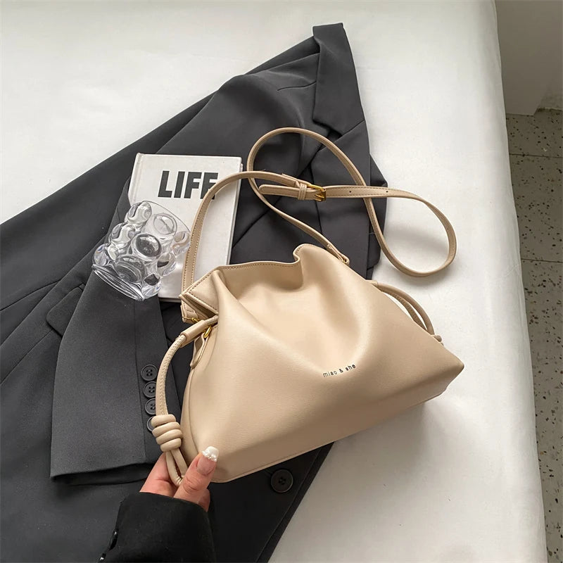 The Vintage Edit Crossbody Bags - Casual Everyday Style That Elevates - Tessbury - photo