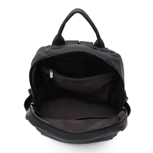 Cowhide Leather Backpack - Spacious Daily Carry for Work and Travel - Tessbury - situation