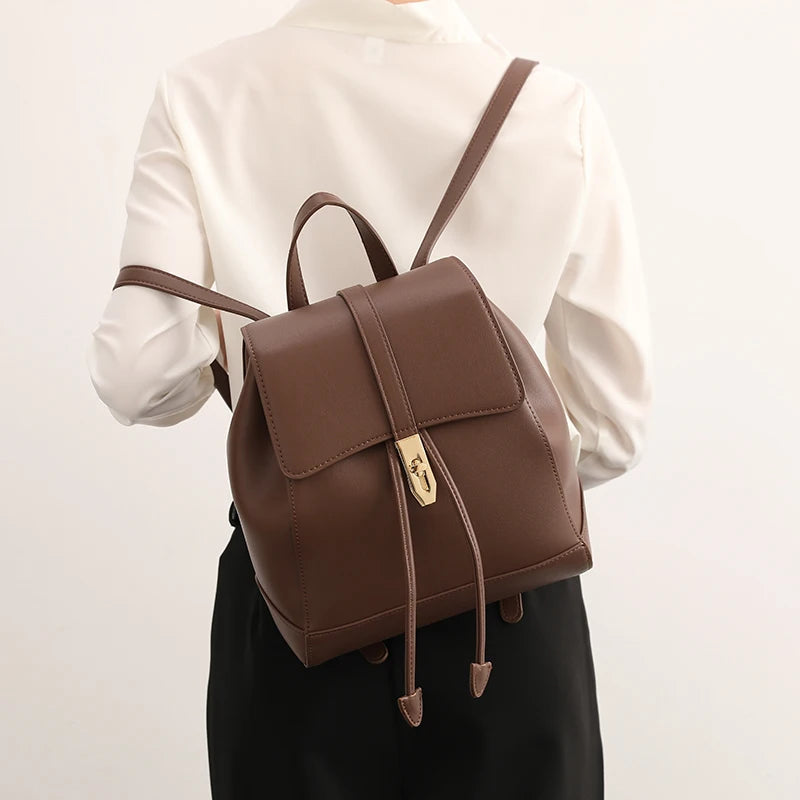 The Patchwork Backpack - Genuine Cow Leather Backpack for Urban Days - Tessbury - photo