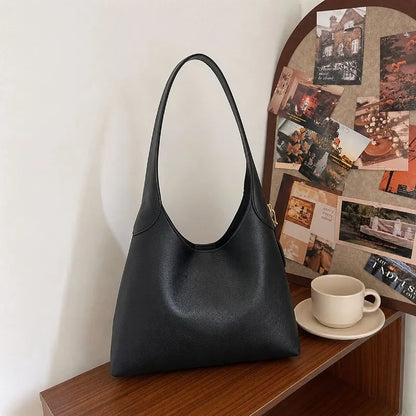The Everyday Edit Shoulder Bag - Square Silhouette, Versatile Elegance - Tessbury - situation