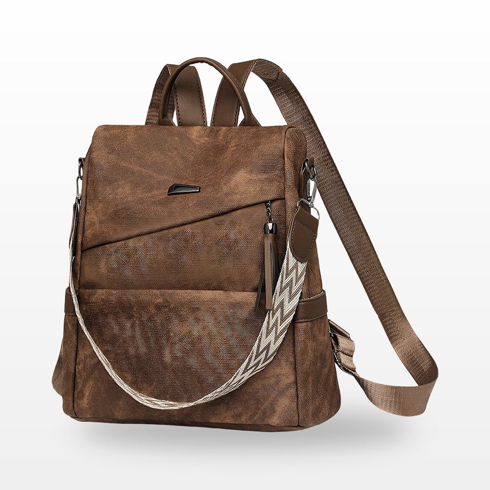 The Edit Backpack - Structured Leather Daypack for Everyday Elegance - Tessbury - photo